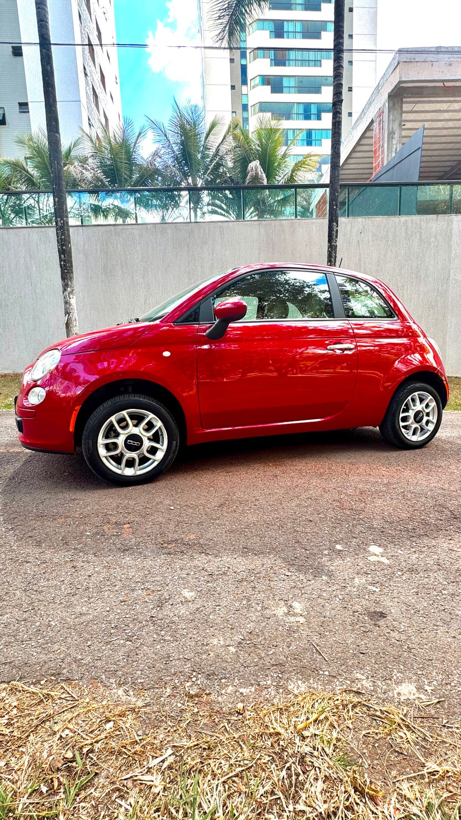 Fiat 500 Versão Cult interna Bicolor 